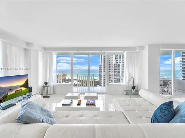 400 S Pointe Dr # 1910, Miami Beach FL 33139