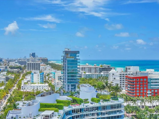 400 S Pointe Dr # 1910, Miami Beach FL 33139