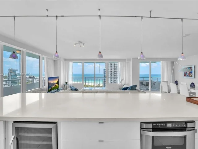 400 S Pointe Dr # 1910, Miami Beach FL 33139