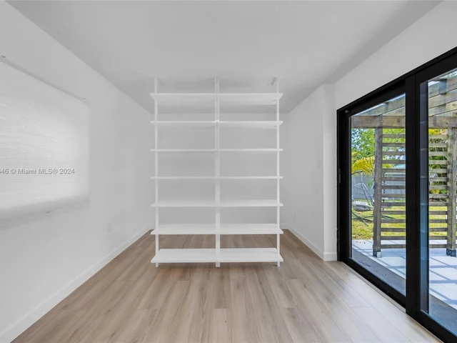 2631 Roosevelt St, Hollywood FL 33020