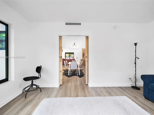 2631 Roosevelt St, Hollywood FL 33020