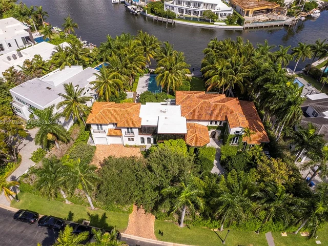 100 Golden Beach Dr, Golden Beach FL 33160