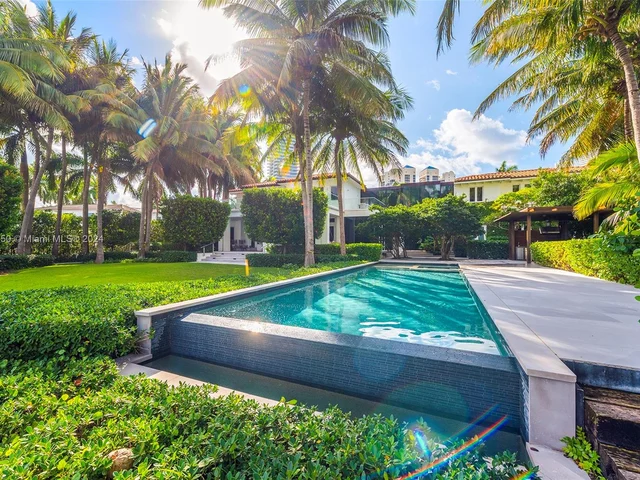 100 Golden Beach Dr, Golden Beach FL 33160