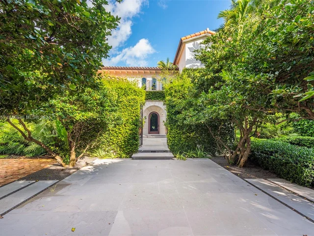 100 Golden Beach Dr, Golden Beach FL 33160