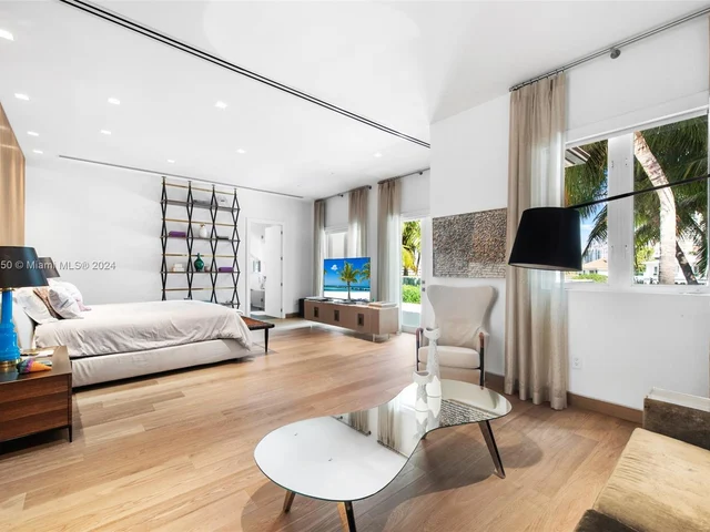 100 Golden Beach Dr, Golden Beach FL 33160