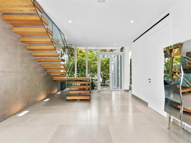 100 Golden Beach Dr, Golden Beach FL 33160