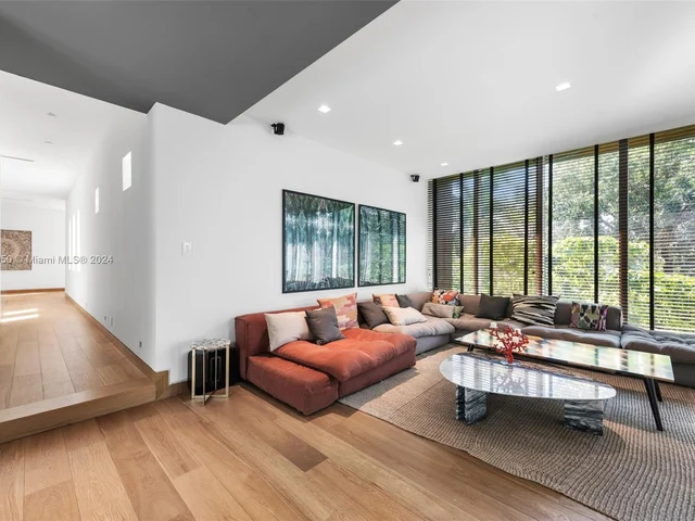 100 Golden Beach Dr, Golden Beach FL 33160