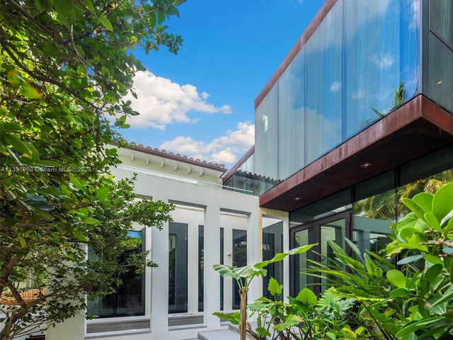 100 Golden Beach Dr, Golden Beach FL 33160