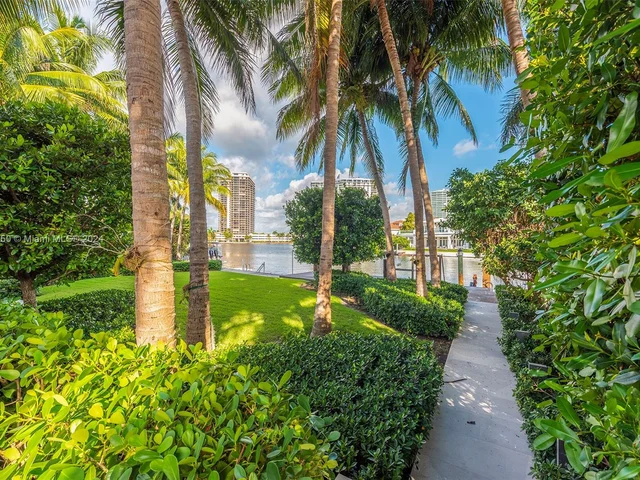 100 Golden Beach Dr, Golden Beach FL 33160