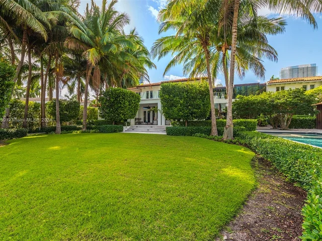 100 Golden Beach Dr, Golden Beach FL 33160