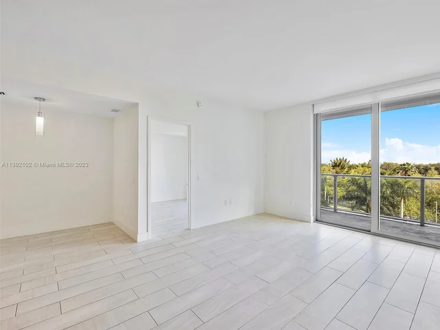 2000 Metropica Way # 502, Sunrise FL 33323