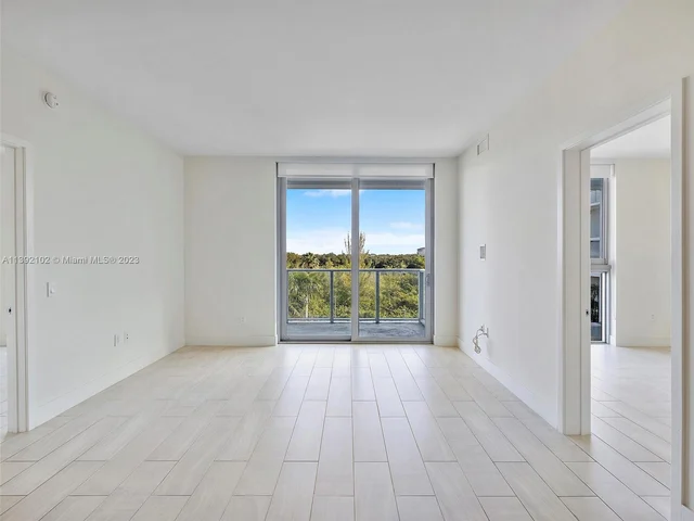 2000 Metropica Way # 502, Sunrise FL 33323