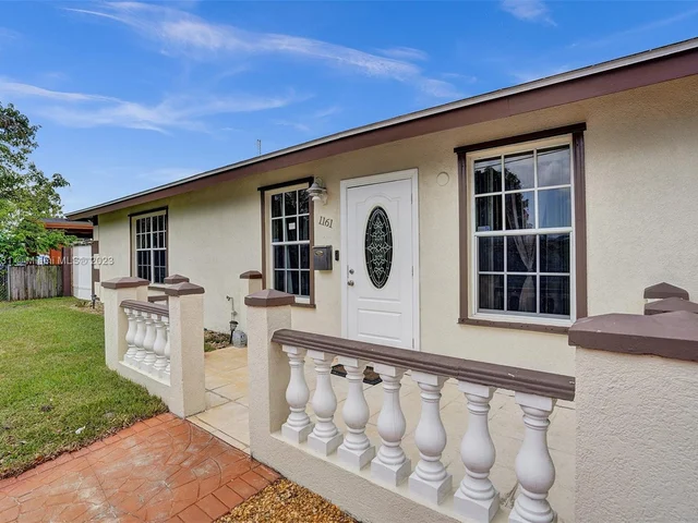 1161 NW 50th Ave, Lauderhill FL 33313