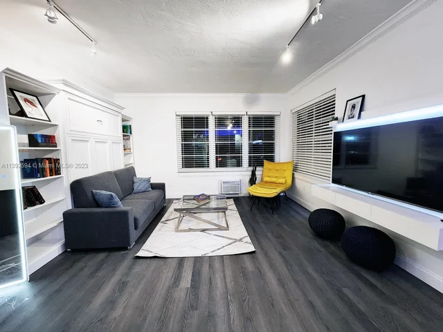 1115 Euclid Ave # 12, Miami Beach FL 33139