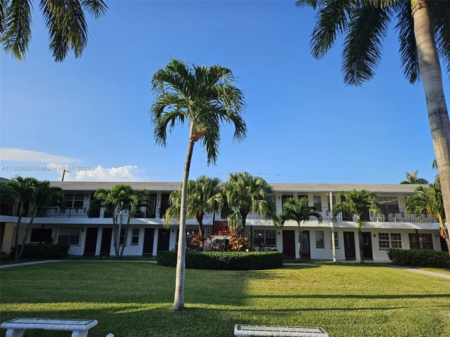 1150 Atlantic Shores Blvd # 507, Hallandale Beach FL 33009