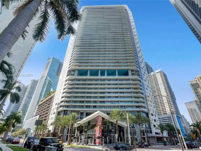 1300 Brickell Bay Dr # 2002, Miami FL 33131