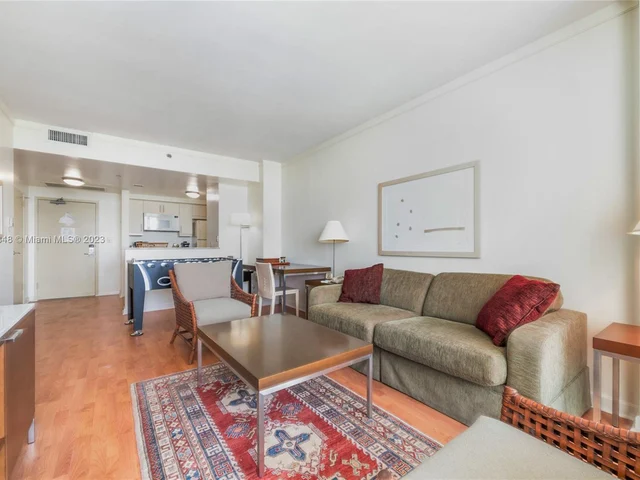 2889 Mcfarlane Rd # 1813, Miami FL 33133