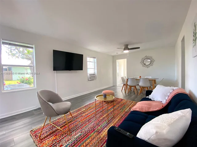 344 NW 7th Ave # 0, Delray Beach FL 33444