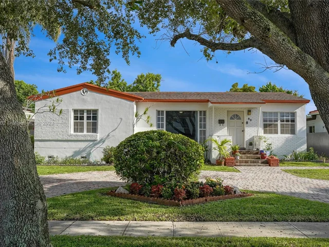 80 W 58th St, Hialeah FL 33012