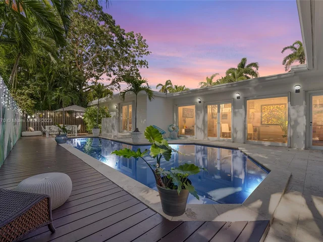 1644 Tigertail Ave, Miami FL 33133