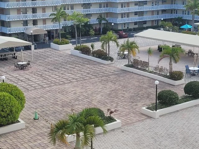 1865 S Ocean Dr # 5J, Hallandale Beach FL 33009