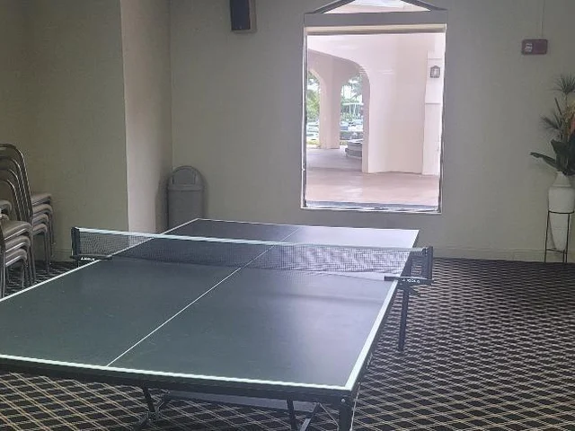 1865 S Ocean Dr # 5J, Hallandale Beach FL 33009