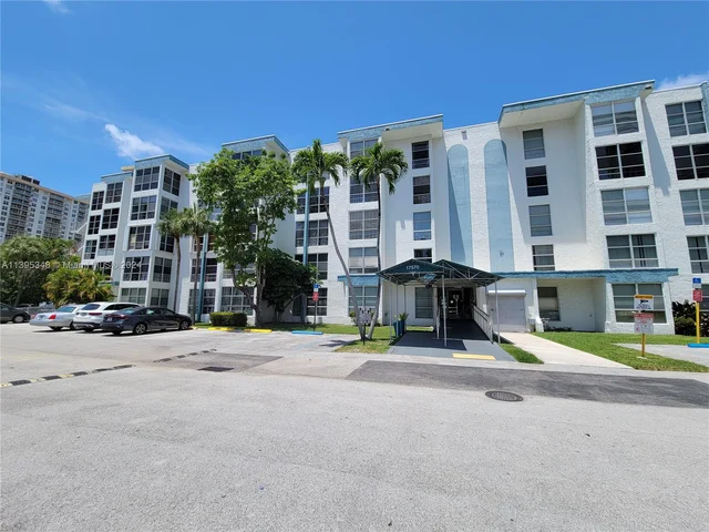 17570 Atlantic Blvd # 508, Sunny Isles Beach FL 33160