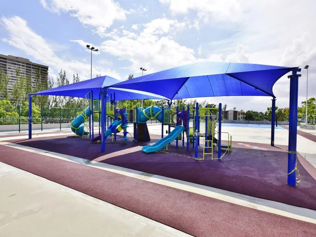 1800 NE 114th St # 1006, Miami FL 33181