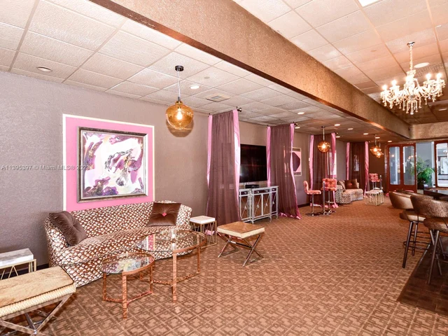 1800 NE 114th St # 1006, Miami FL 33181