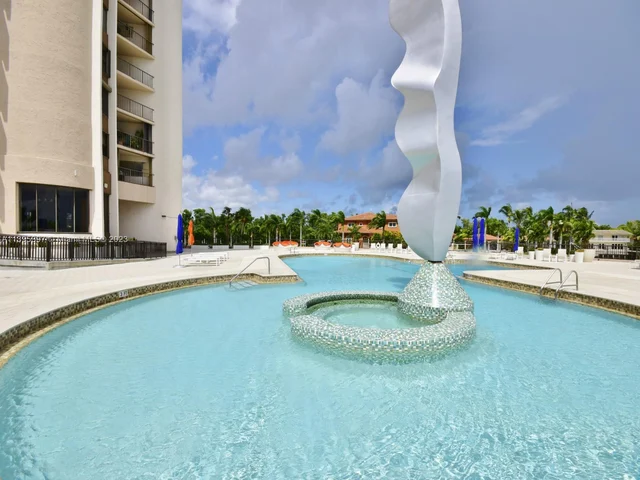 1800 NE 114th St # 1006, Miami FL 33181