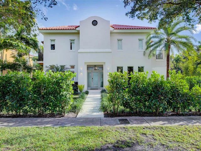 722 Navarre Ave # 0, Coral Gables FL 33134