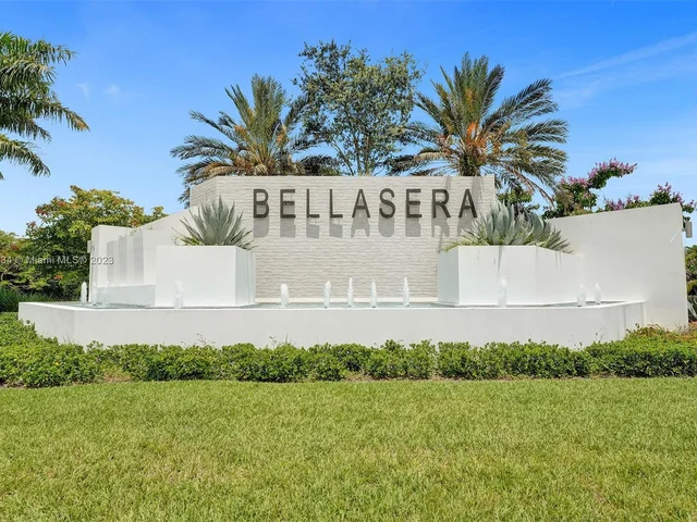 3161 Streng Ln, Royal Palm Beach FL 33411