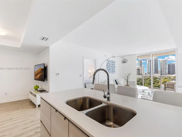 4250 Biscayne Blvd # 1119, Miami FL 33137