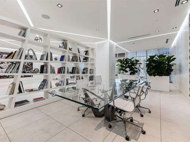 4250 Biscayne Blvd # 1119, Miami FL 33137