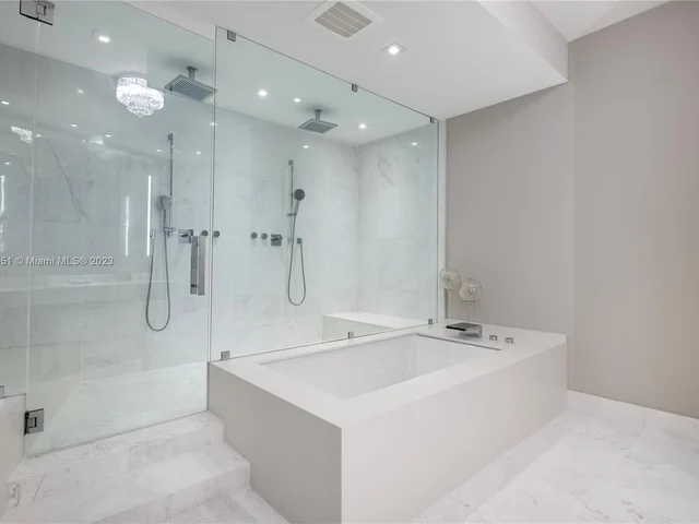 18555 Collins Ave # 1505, Sunny Isles Beach FL 33160