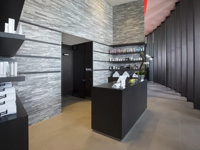 18555 Collins Ave # 1505, Sunny Isles Beach FL 33160