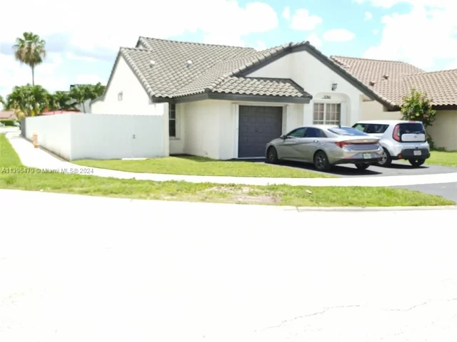 12760 SW 65th St, Miami FL 33183