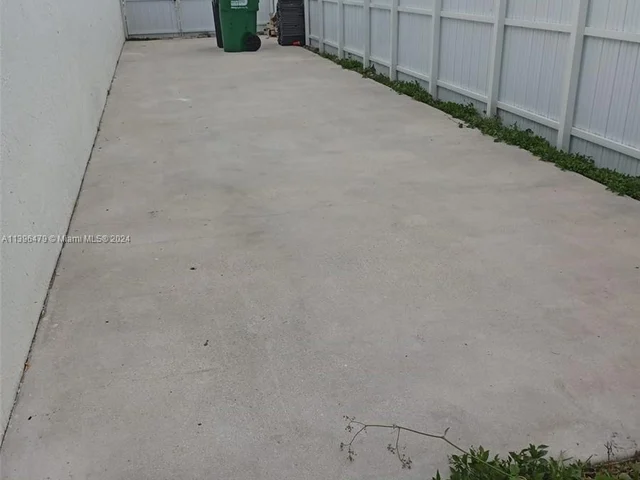 12760 SW 65th St, Miami FL 33183