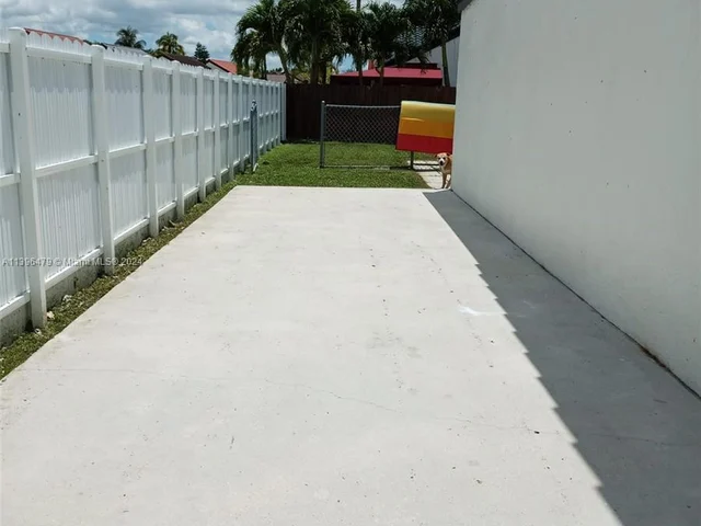 12760 SW 65th St, Miami FL 33183