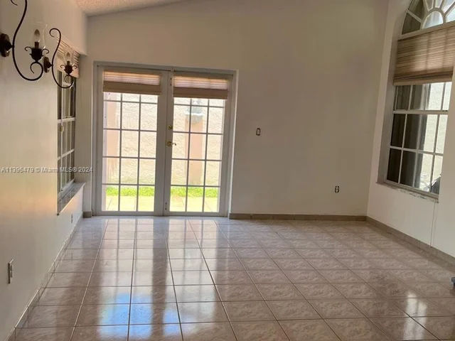 12760 SW 65th St, Miami FL 33183