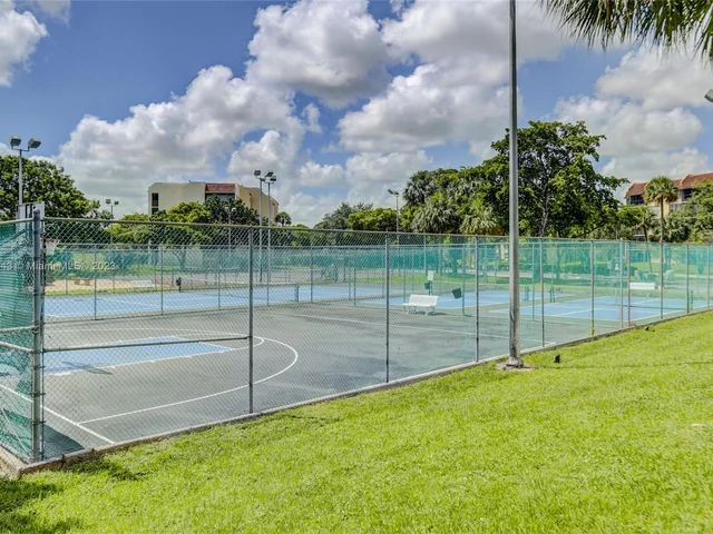 3821 Environ Blvd # 406, Lauderhill FL 33319