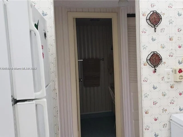 3821 Environ Blvd # 406, Lauderhill FL 33319