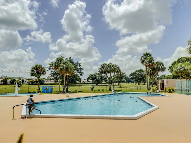 3821 Environ Blvd # 406, Lauderhill FL 33319