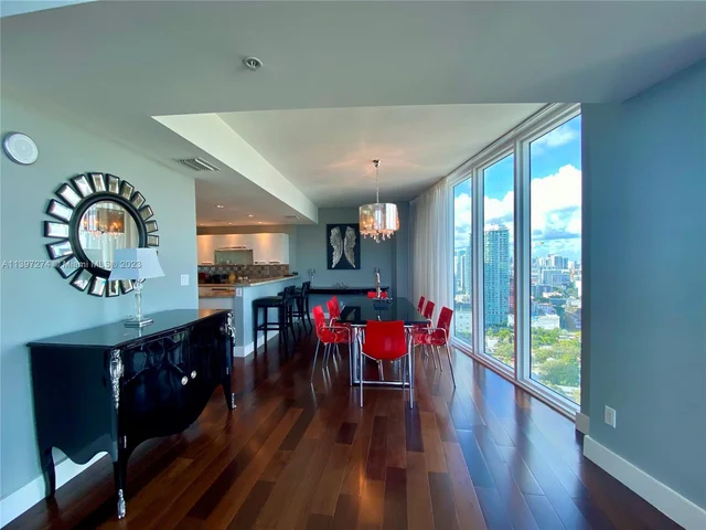 601 NE 36th St # 3201, Miami FL 33137