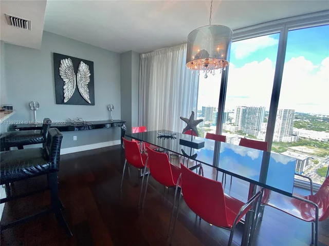 601 NE 36th St # 3201, Miami FL 33137