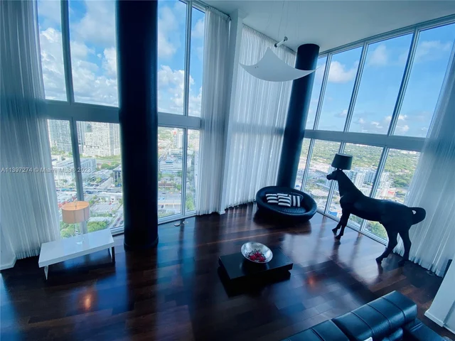 601 NE 36th St # 3201, Miami FL 33137