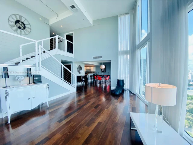 601 NE 36th St # 3201, Miami FL 33137