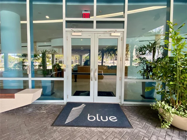 601 NE 36th St # 3201, Miami FL 33137