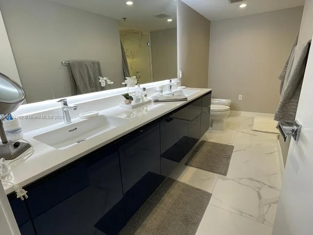 201 Crandon Blvd # 1002, Key Biscayne FL 33149