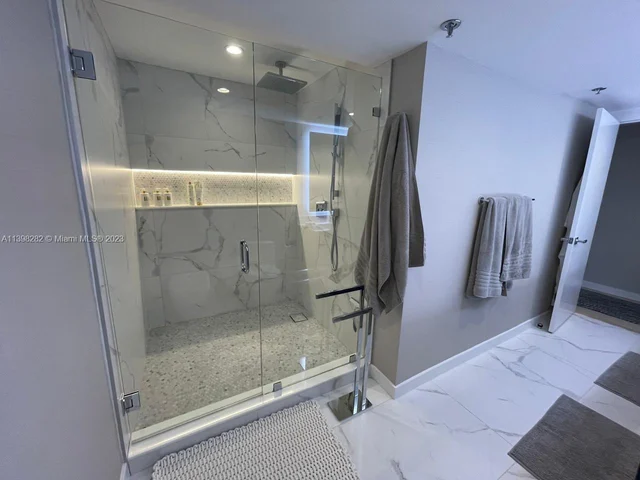 201 Crandon Blvd # 1002, Key Biscayne FL 33149